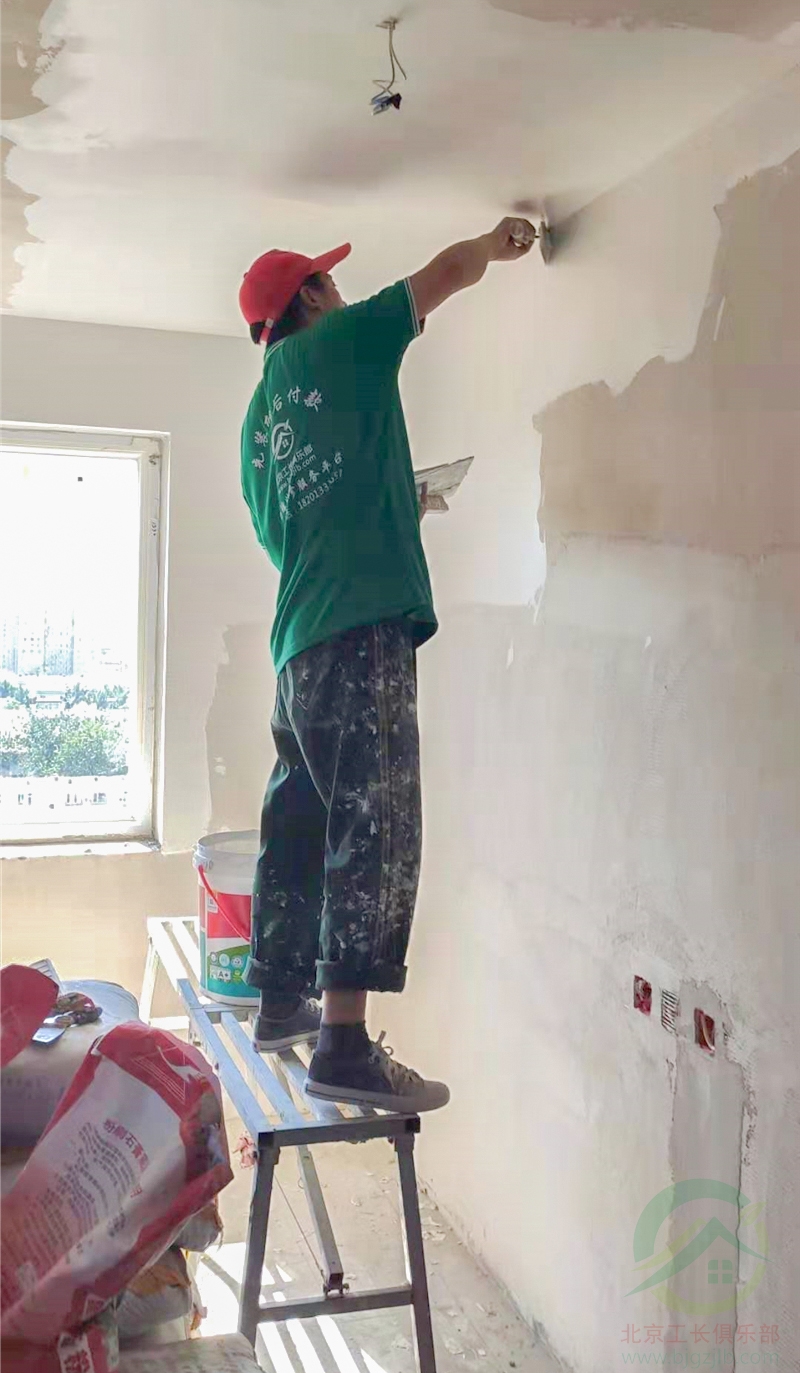 北京市朝阳区团结湖东里工长老房装修施工现场